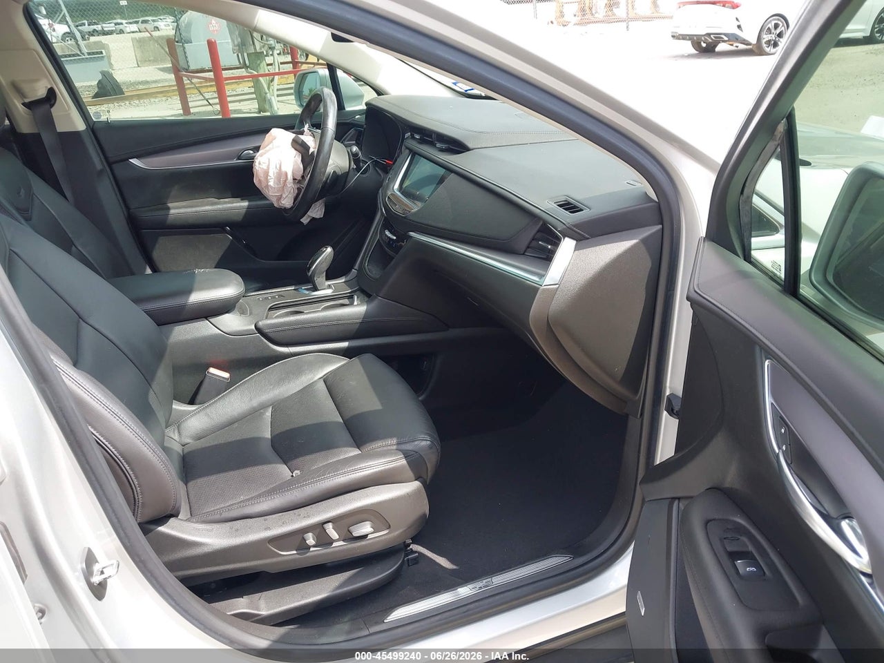 2017 CADILLAC XT5 LUXURY · 5/11