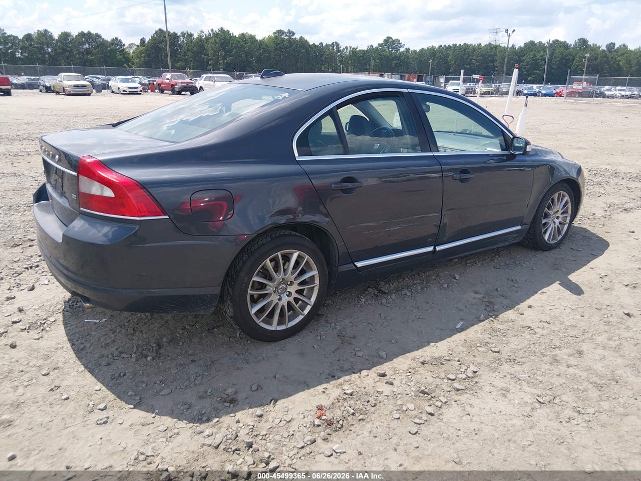 2010 VOLVO S80 3.2 · 4/11