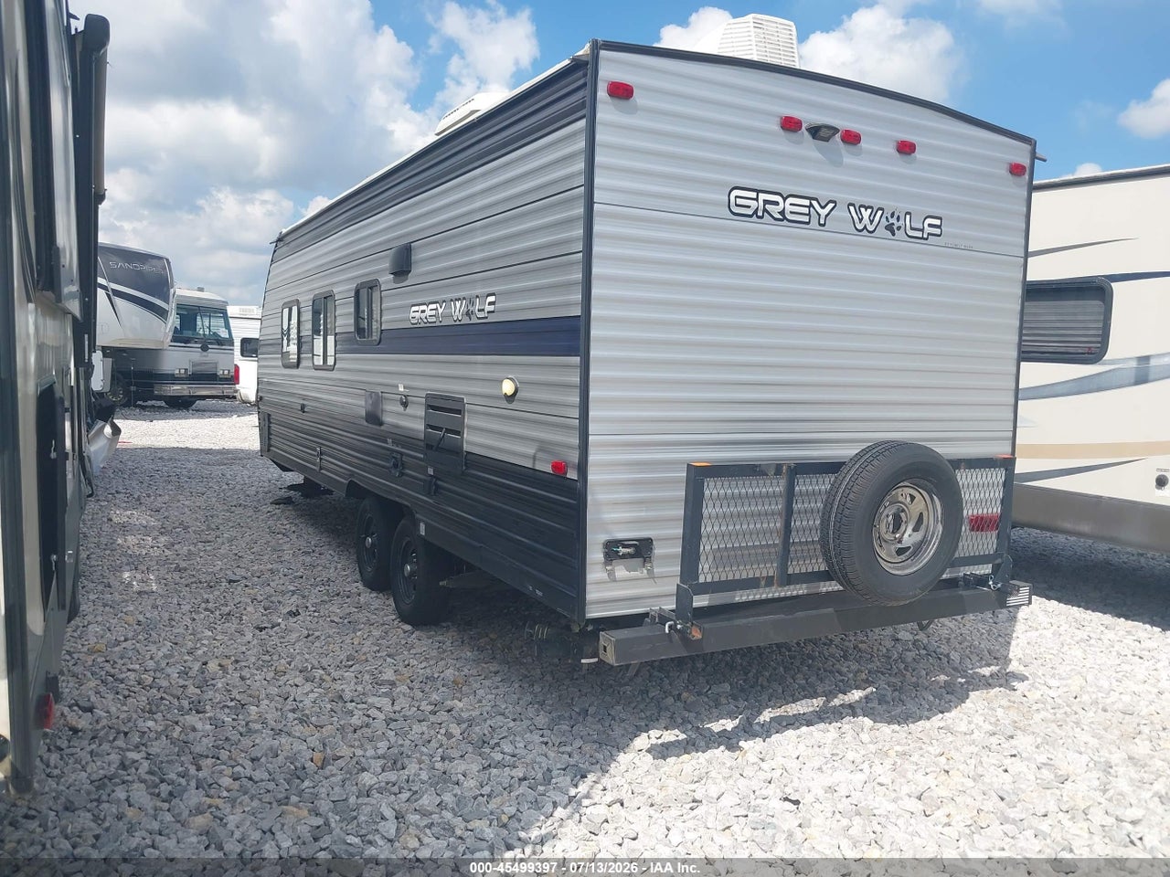 2019 FOREST RIVER CHEROKEE · 3/10