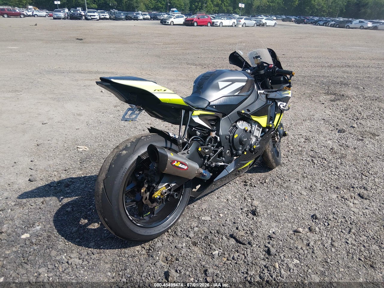 2016 YAMAHA YZFR1 · 4/11