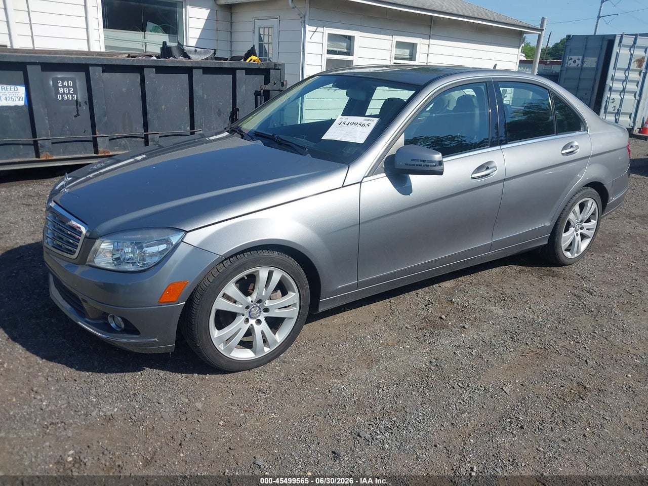 2011 MERCEDES-BENZ C 300 · 2/11