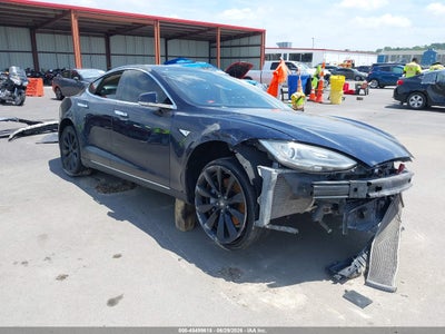 2014 TESLA MODEL S P85