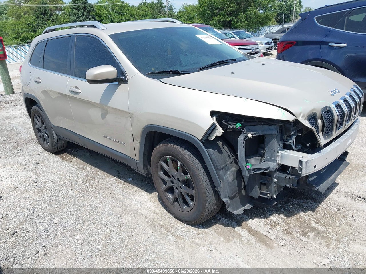 1C4PJMCB1FW****** · 2015 JEEP CHEROKEE LATITUDE