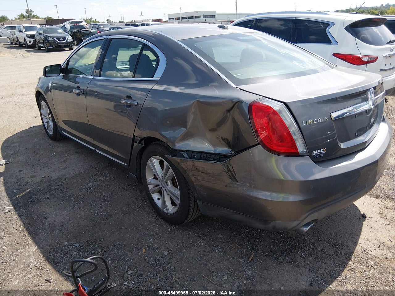 2011 LINCOLN MKS · 3/11