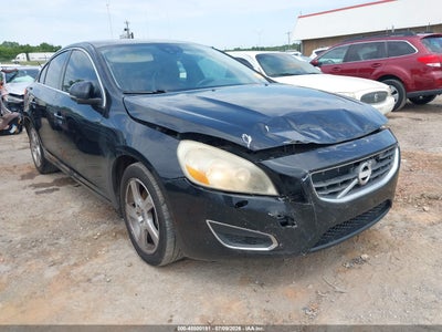 2012 VOLVO S60 T5/T5 W/MOONROOF
