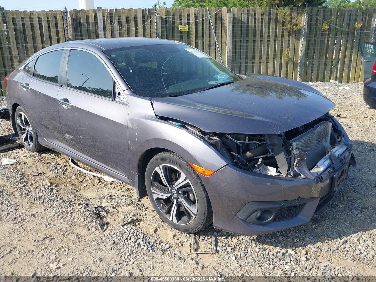 19XFC1F98GE****** · 2016 HONDA CIVIC TOURING