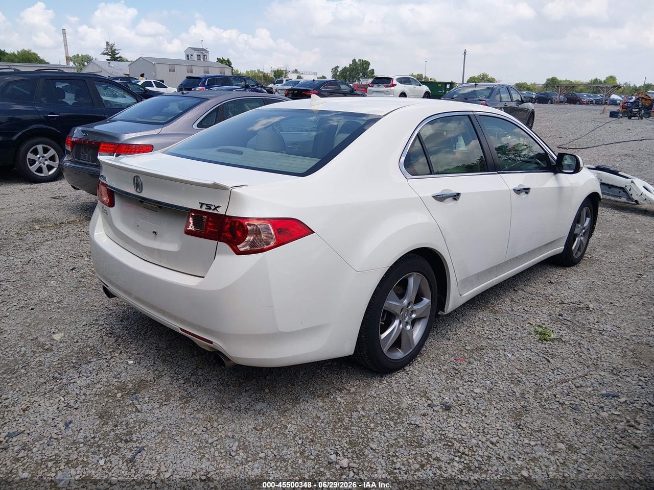 JH4CU2F65BC****** · 2011 ACURA TSX 2.4 · 4/11