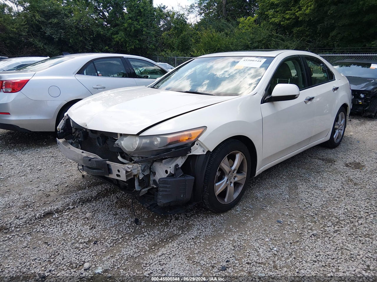 JH4CU2F65BC****** · 2011 ACURA TSX 2.4 · 2/11