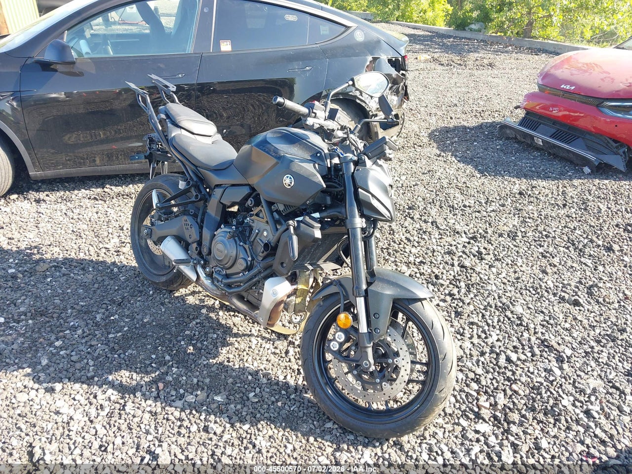 JYARM48E9SA****** · 2025 YAMAHA MTN690
