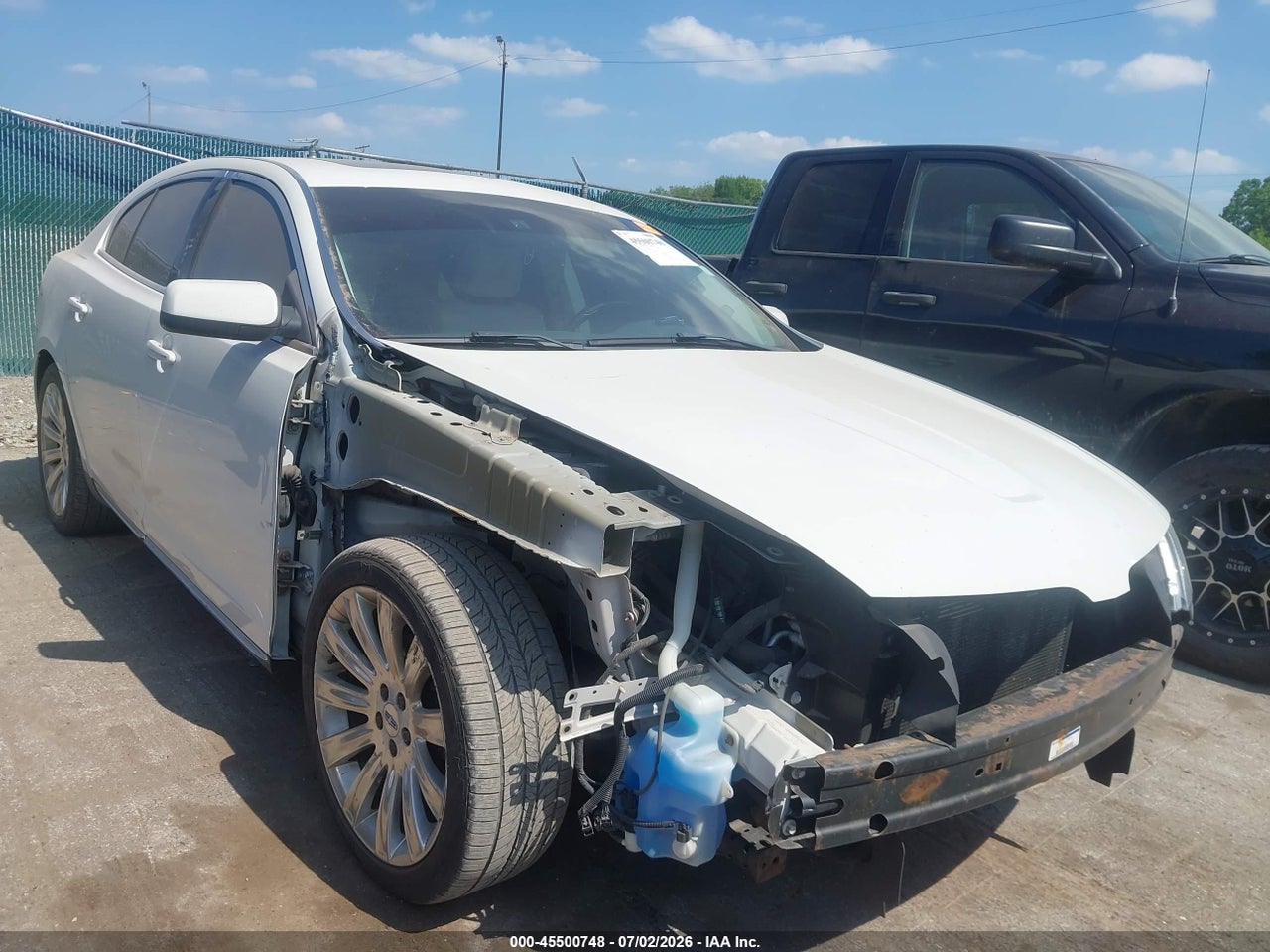 1LNHM94R49G****** · 2009 LINCOLN MKS