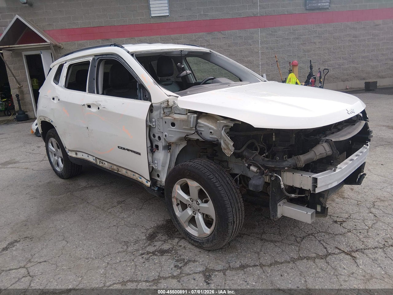 3C4NJDBB2KT****** · 2019 JEEP COMPASS LATITUDE 4X4