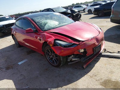 5YJ3E1EA1NF****** · 2022 TESLA MODEL 3 REAR-WHEEL DRIVE