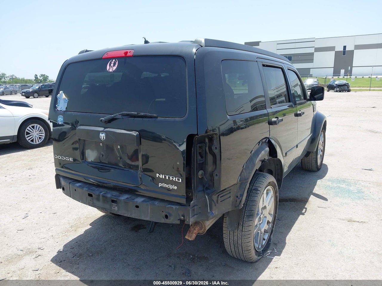2011 DODGE NITRO HEAT · 4/11