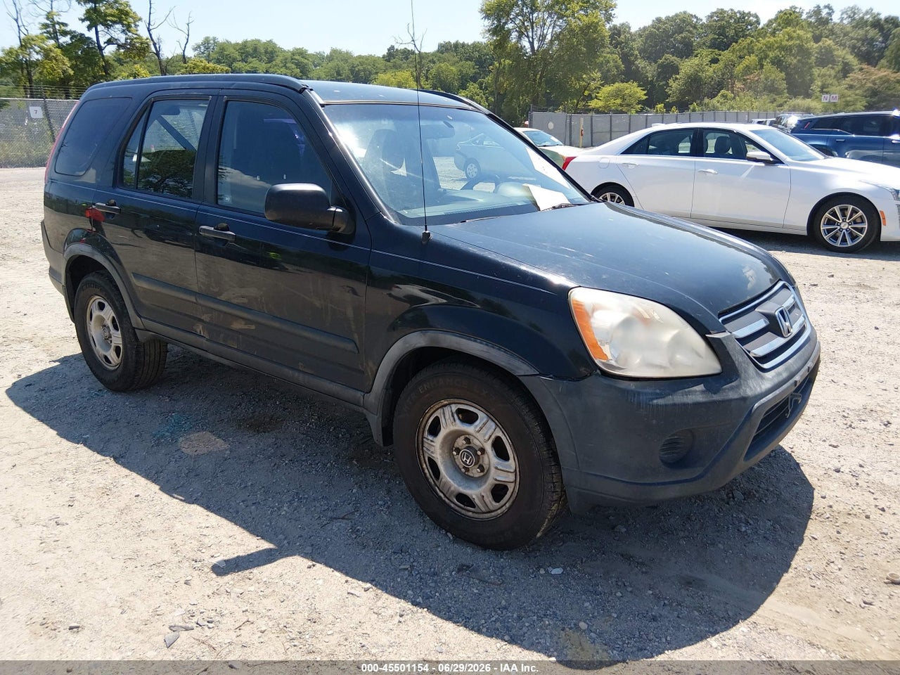 JHLRD68505C****** · 2005 HONDA CR-V LX
