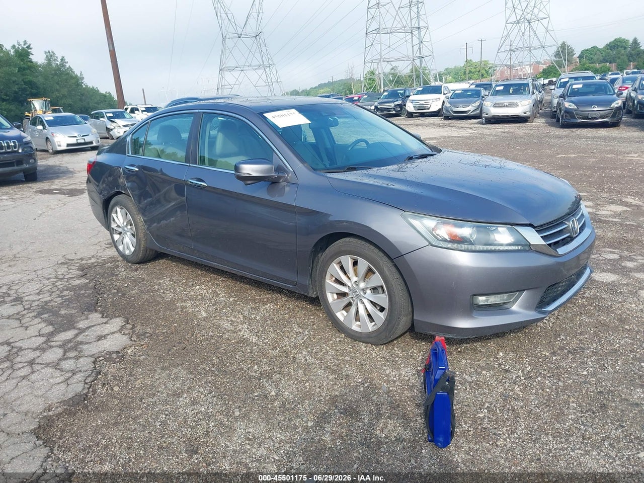 1HGCR2F8XDA****** · 2013 HONDA ACCORD EX-L