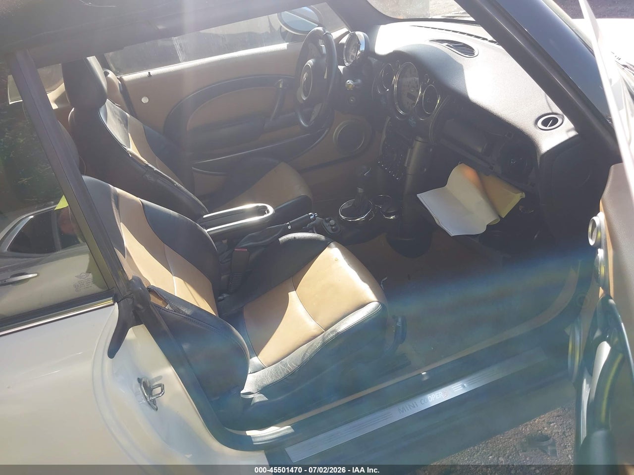 2006 MINI COOPER S   · 5/11