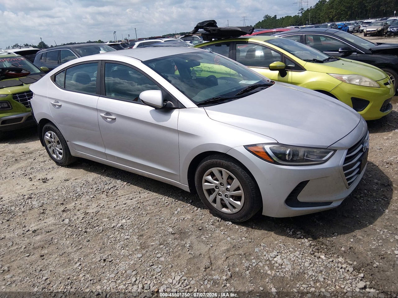 KMHD74LF6HU****** · 2017 HYUNDAI ELANTRA SE