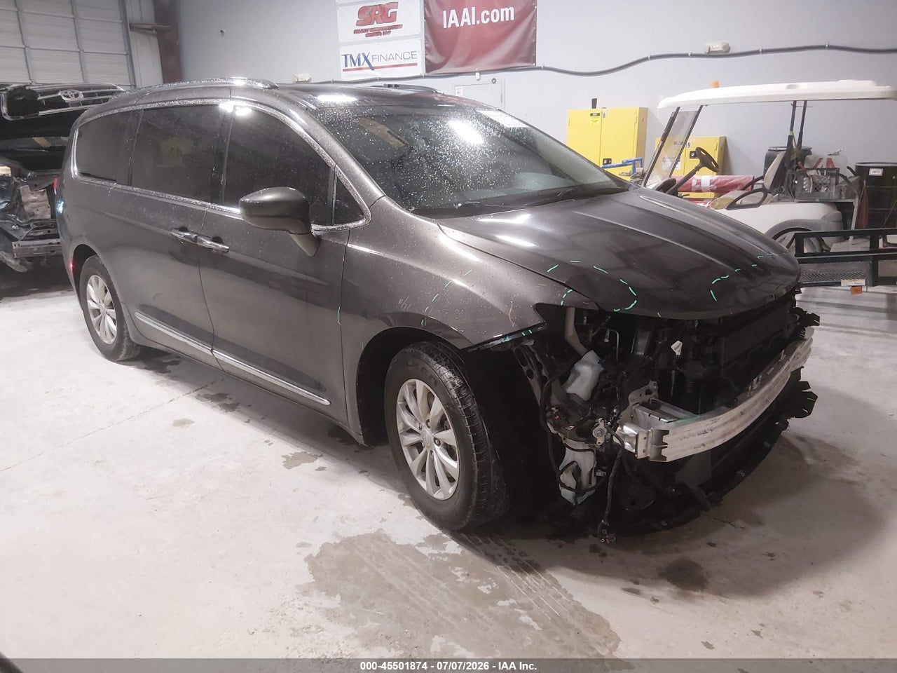 2C4RC1EG9JR****** · 2018 CHRYSLER PACIFICA TOURING L PLUS