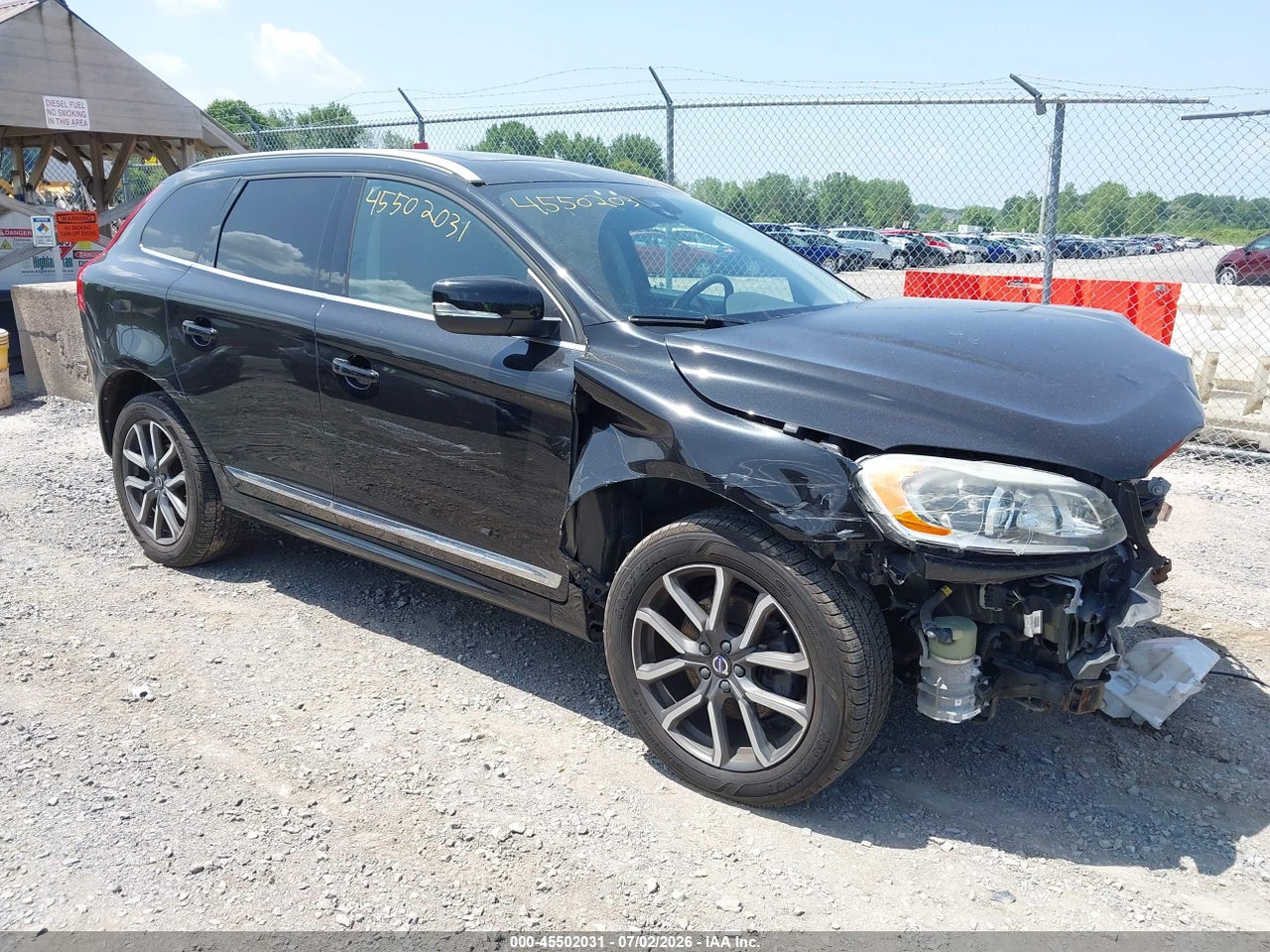 YV449MRR7H2****** · 2017 VOLVO XC60 T6 DYNAMIC