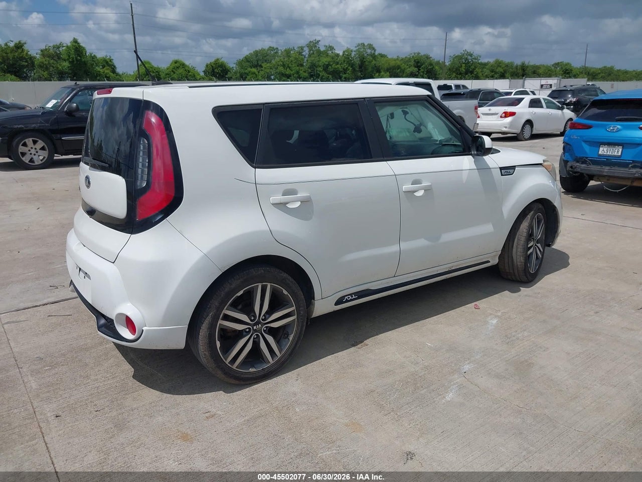 2016 KIA SOUL + · 4/11