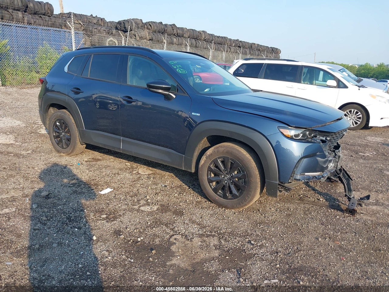 7MMVAADW6SN****** · 2025 MAZDA CX-50 HYBRID PREMIUM PACKAGE