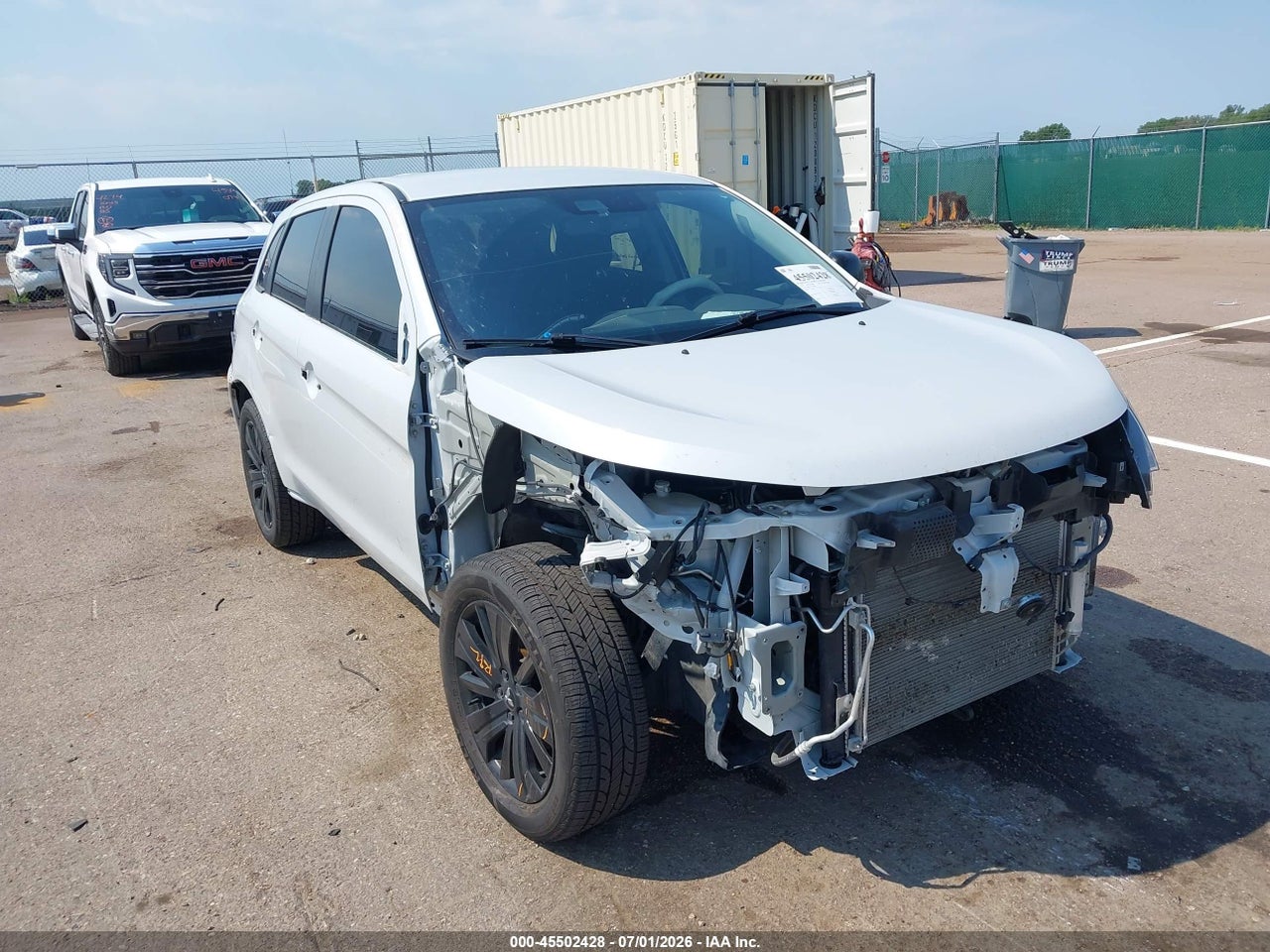 JA4ARUAUXPU****** · 2023 MITSUBISHI OUTLANDER SPORT 2.0 LE AWC