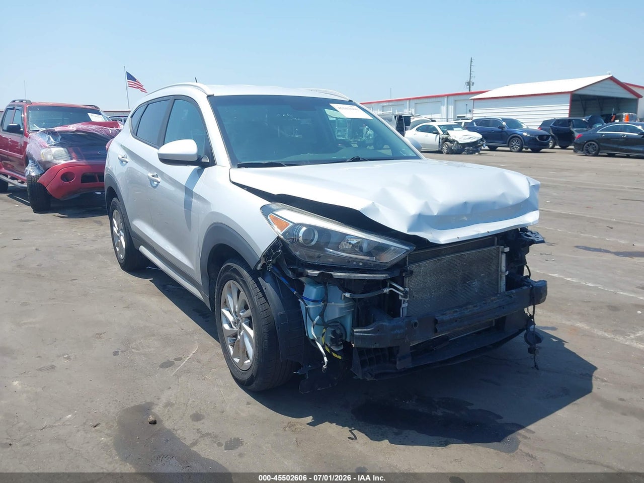 KM8J3CA4XHU****** · 2017 HYUNDAI TUCSON SE