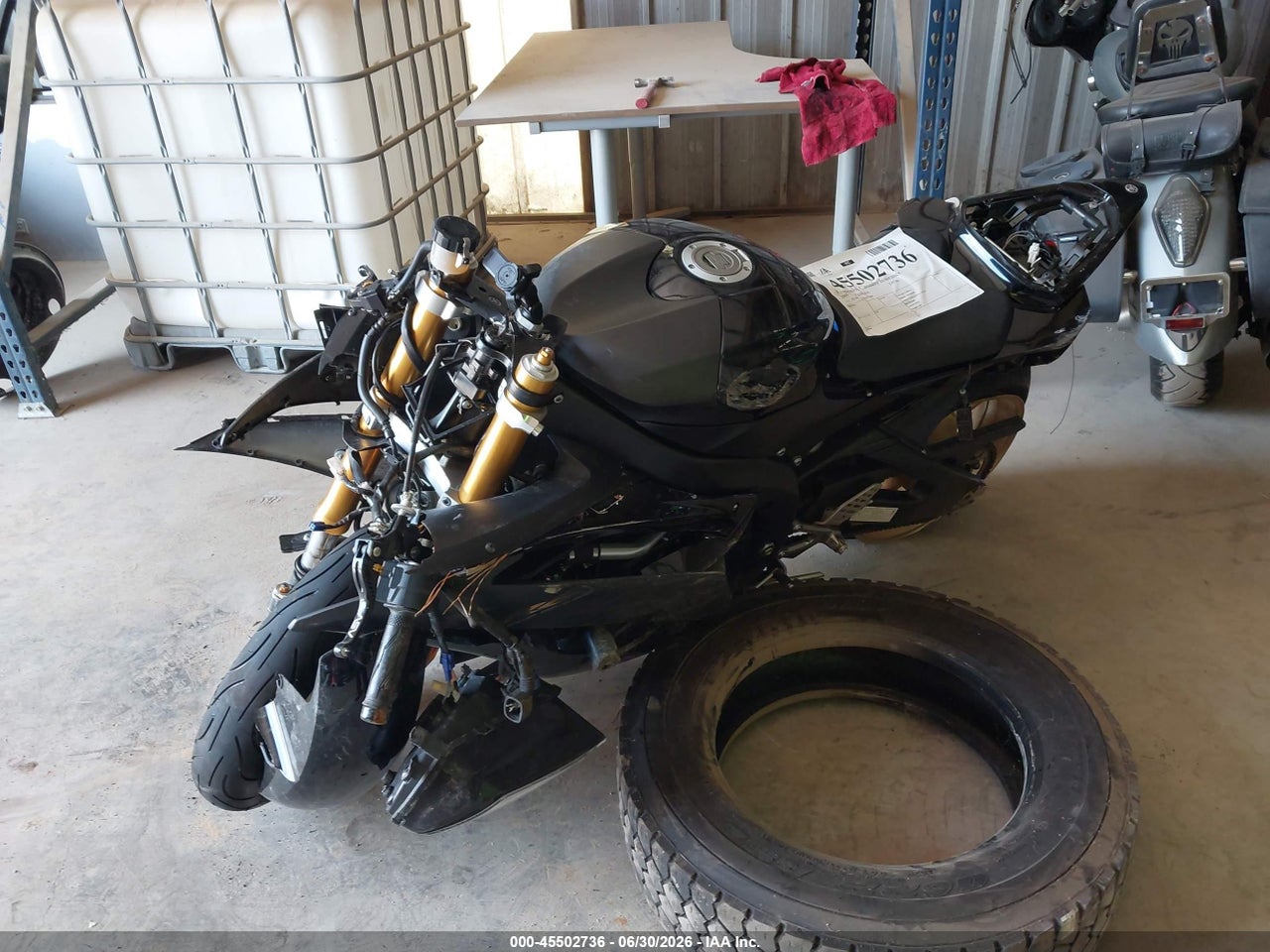 2009 YAMAHA YZFR6   · 2/11