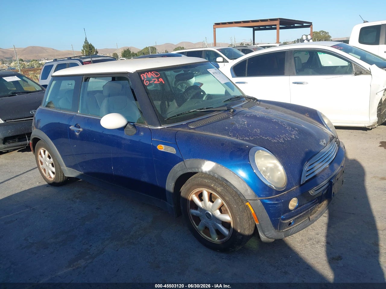 WMWRC33434T****** · 2004 MINI COOPER