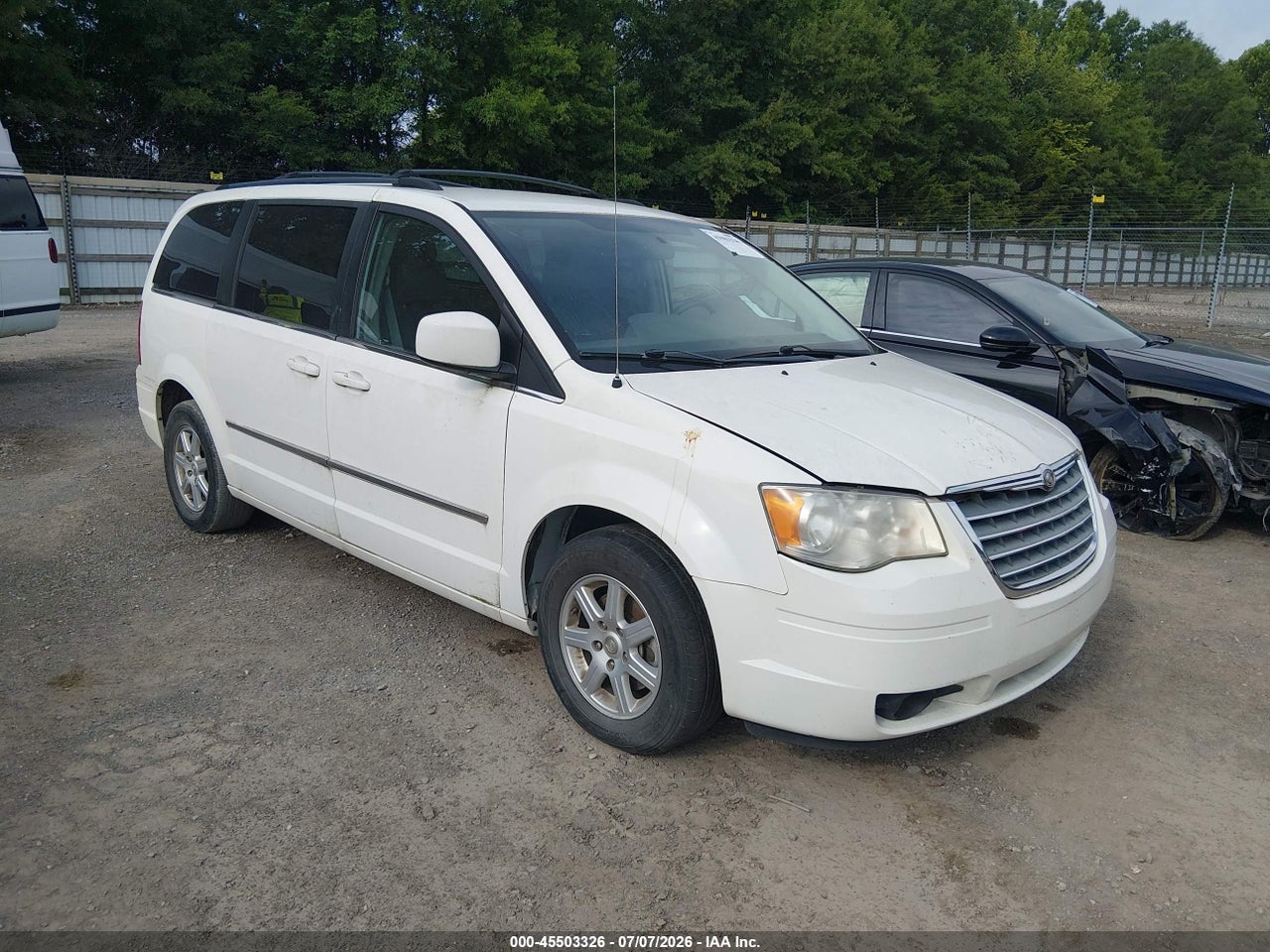 2A4RR5DX8AR****** · 2010 CHRYSLER TOWN &amp; COUNTRY TOURING