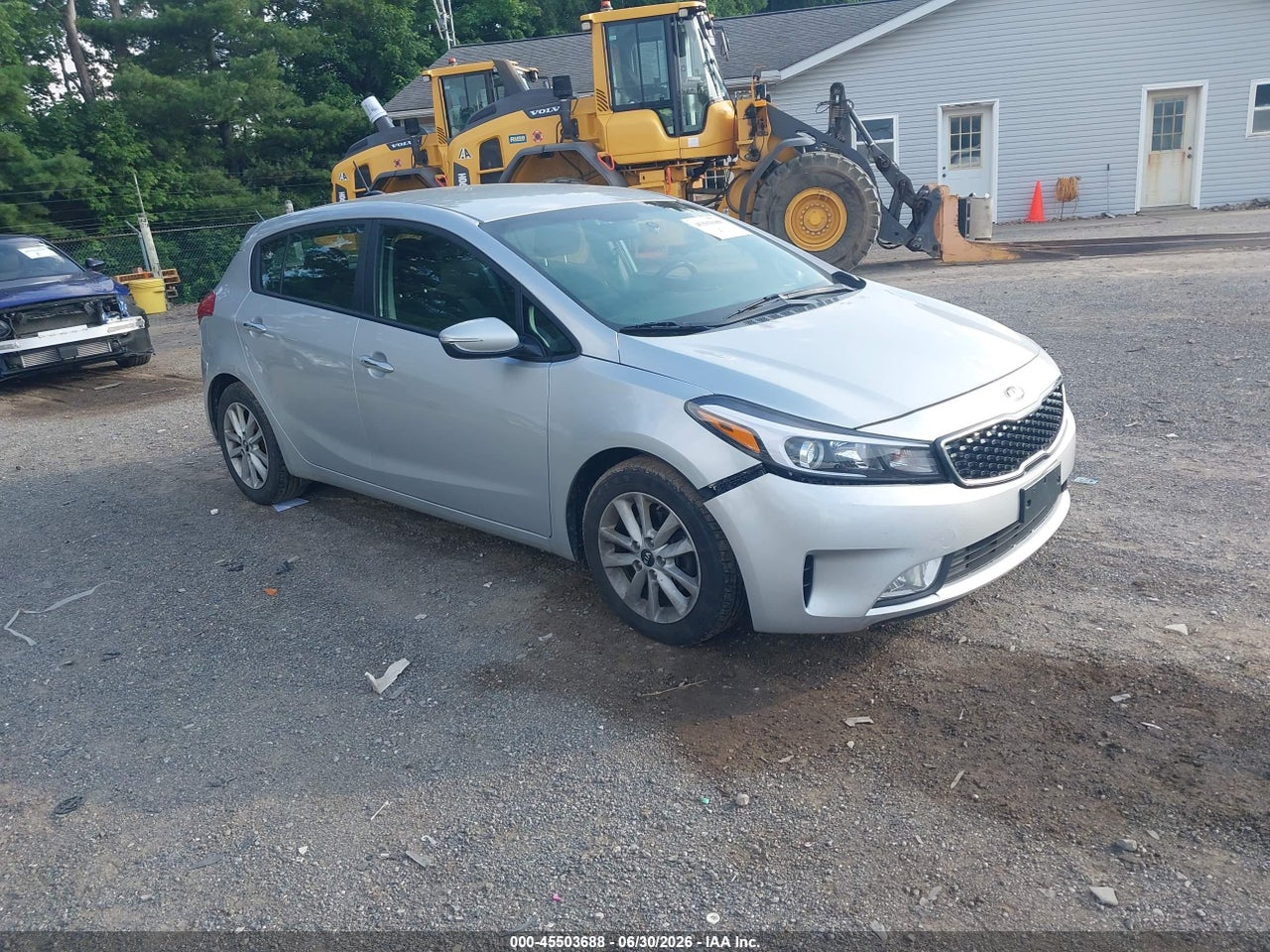 KNAFK5A86H5****** · 2017 KIA FORTE LX