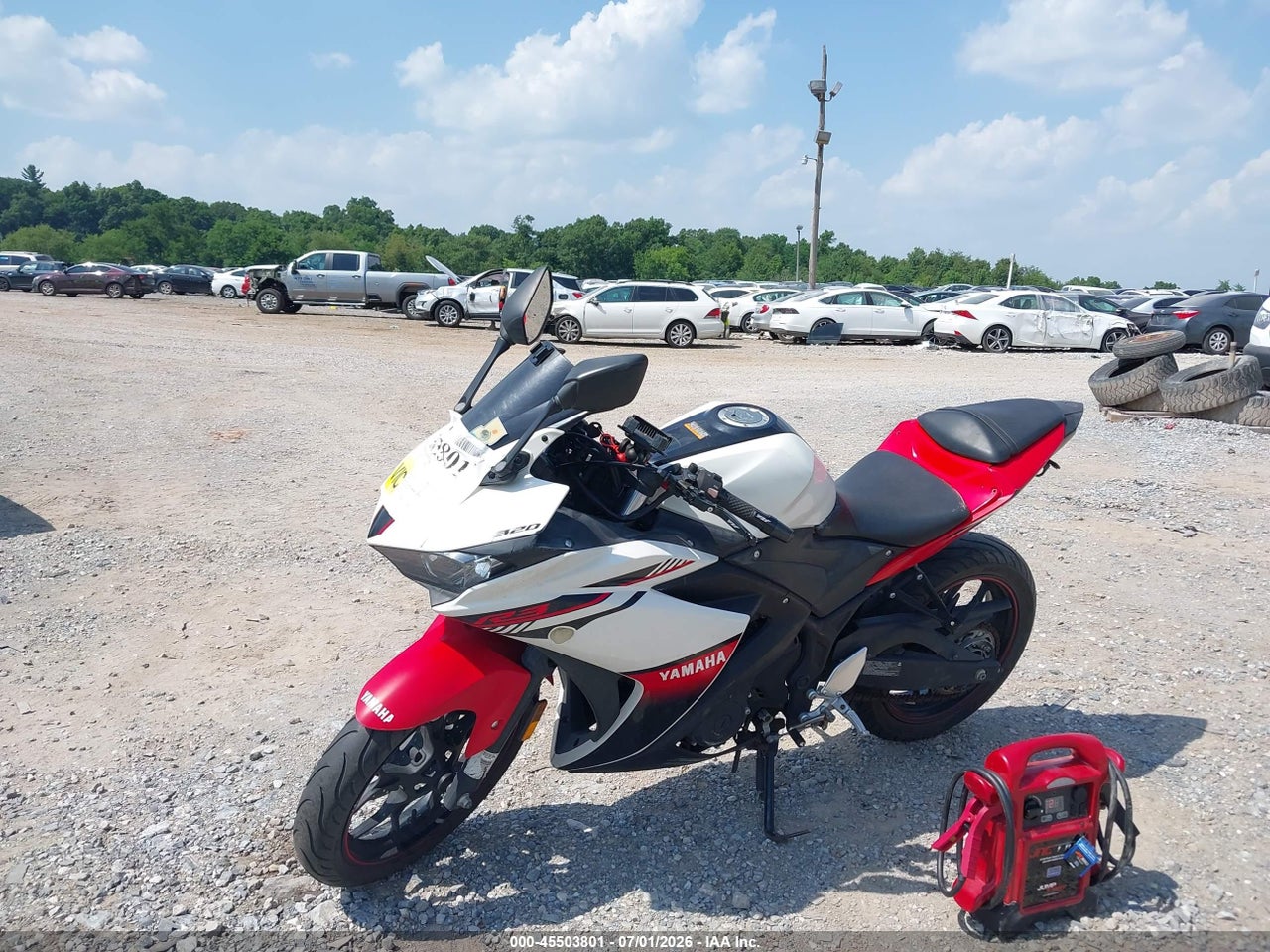 2016 YAMAHA YZFR3   · 2/11