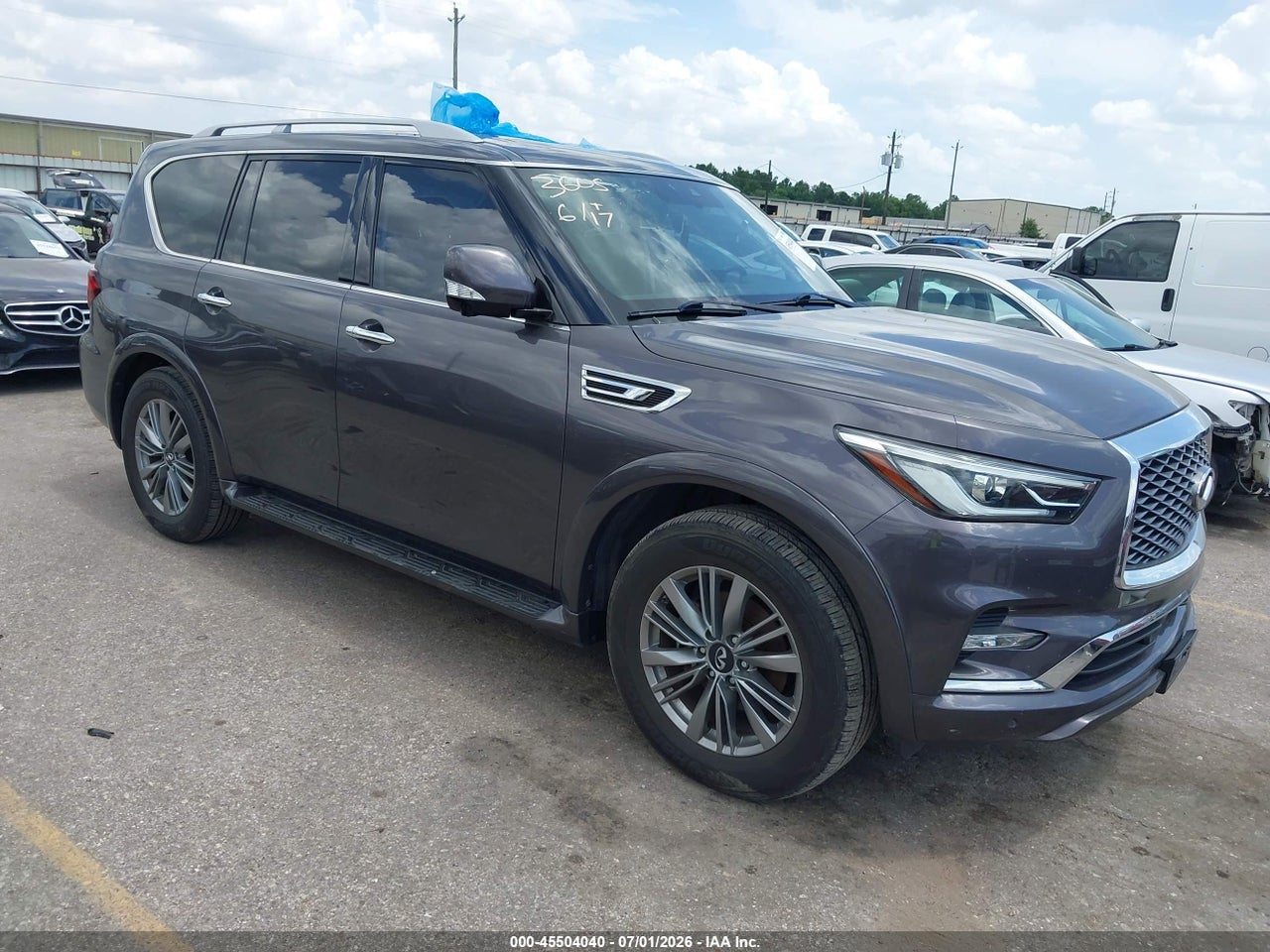 JN8AZ2AE4N9****** · 2022 INFINITI QX80 LUXE AWD