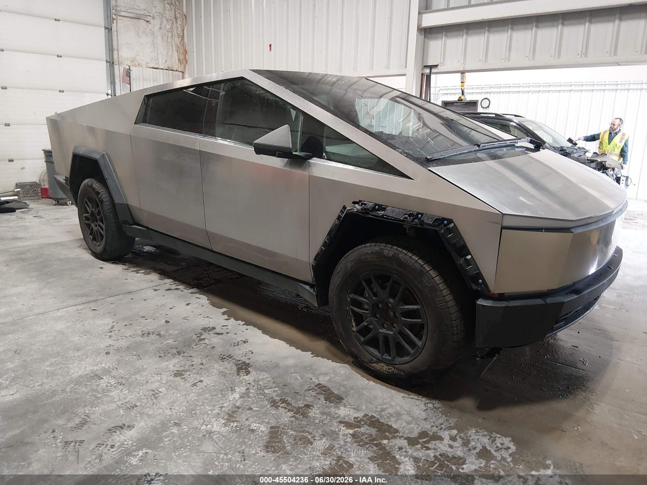 7G2CEHED0RA****** · 2024 TESLA CYBERTRUCK ALL-WHEEL DRIVE