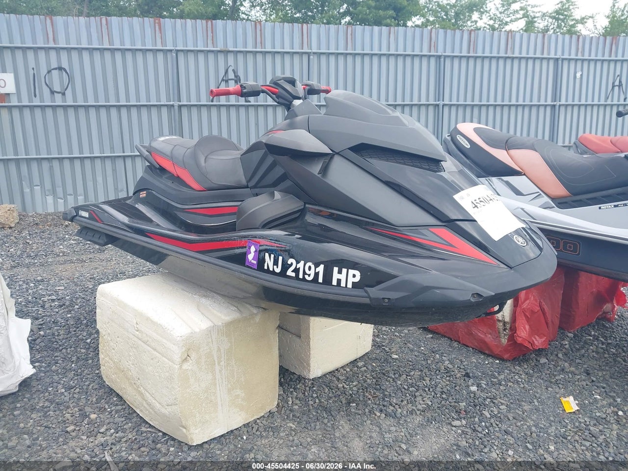 YAMA24****** · 2021 YAMAHA GP1800