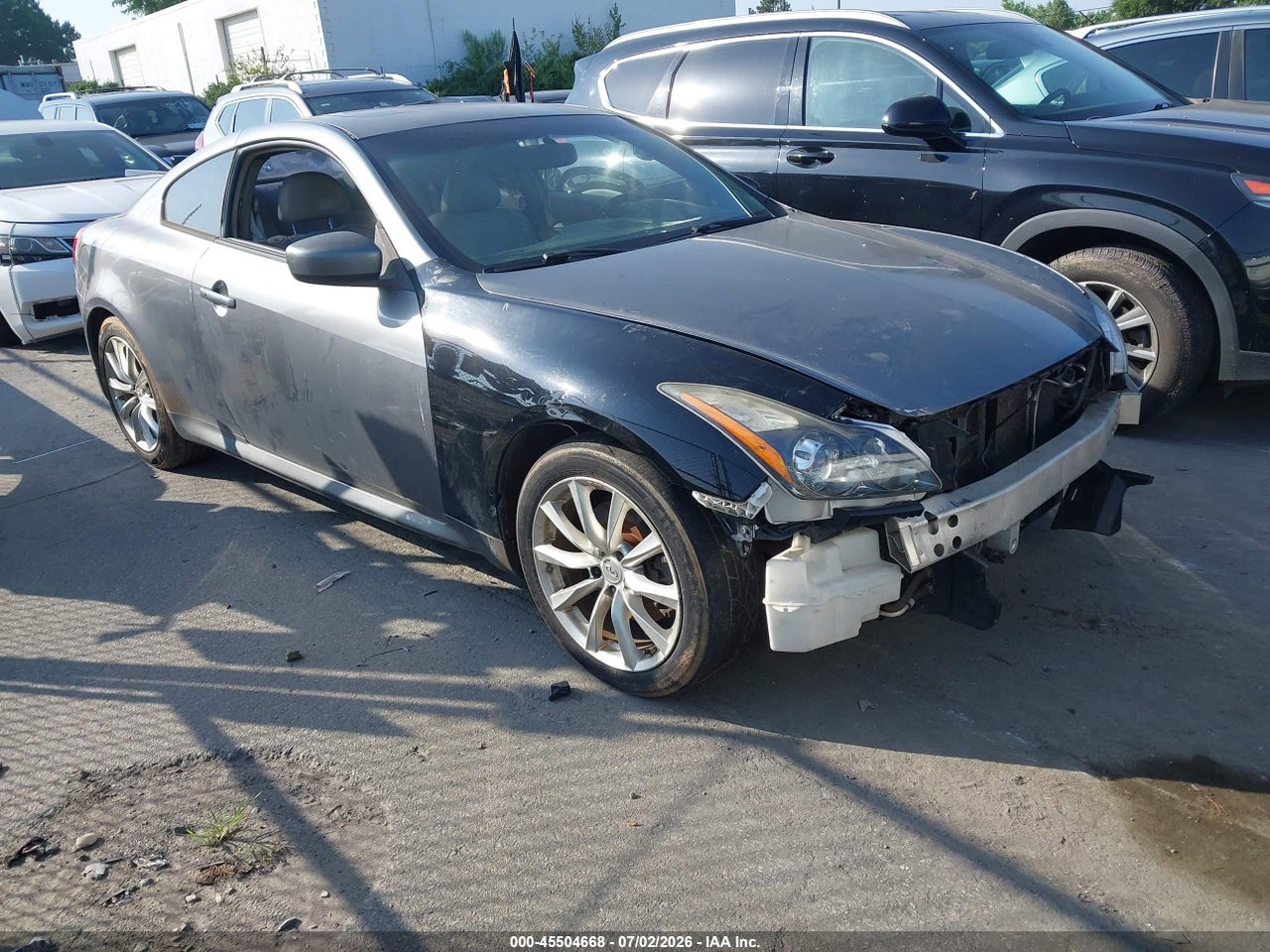 JN1CV6EK7CM****** · 2012 INFINITI G37 JOURNEY