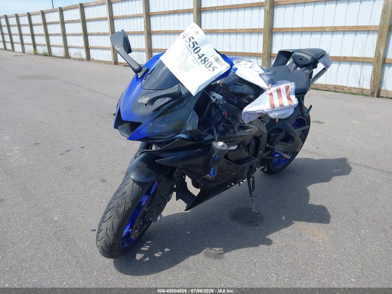 2020 YAMAHA YZFR6 · 2/11