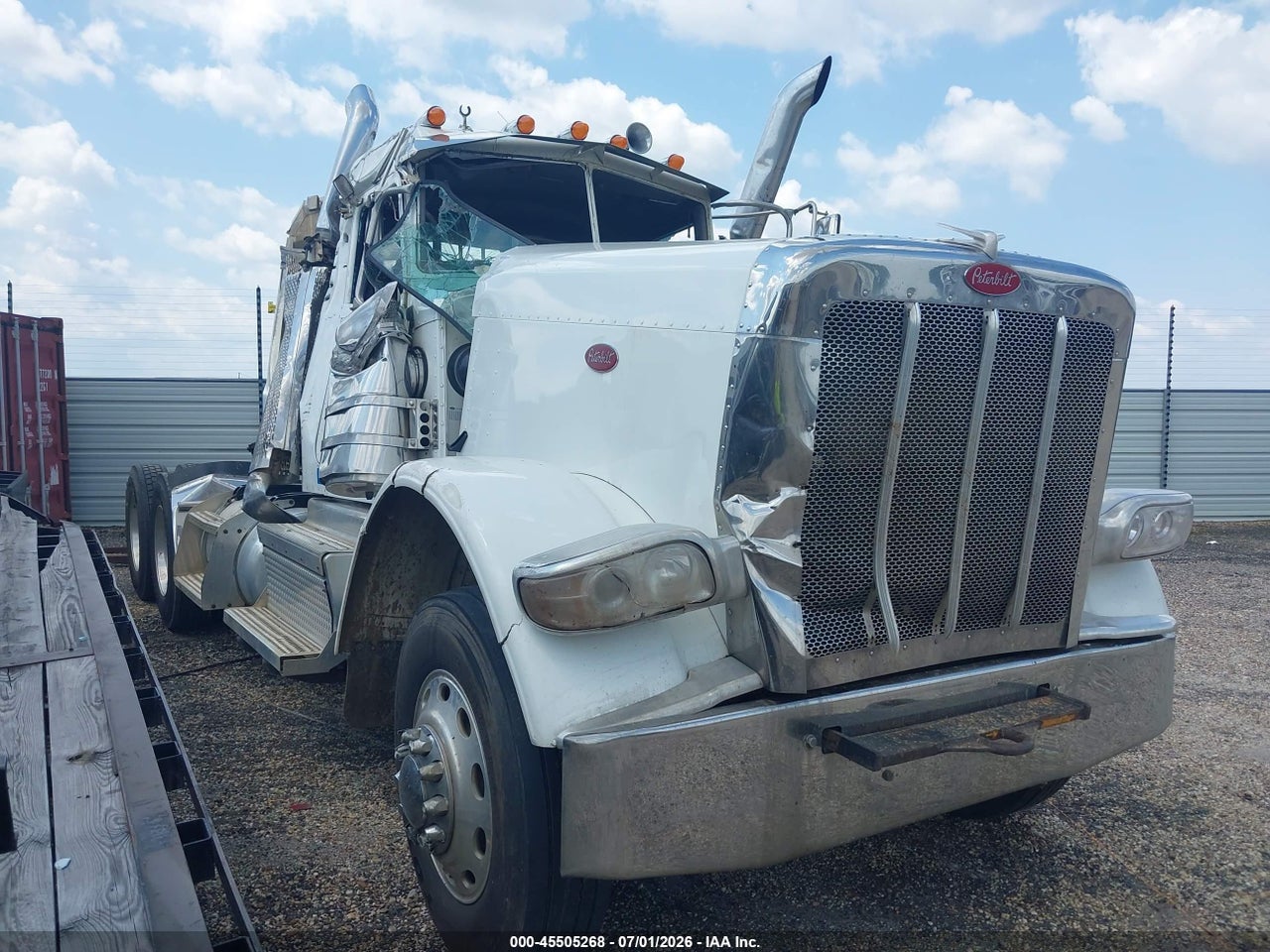 1XPXD49X1JD****** · 2018 PETERBILT 389