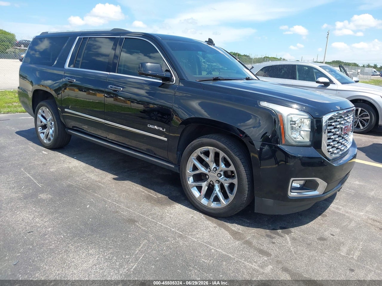 1GKS2HKJ6LR****** · 2020 GMC YUKON XL 4WD DENALI