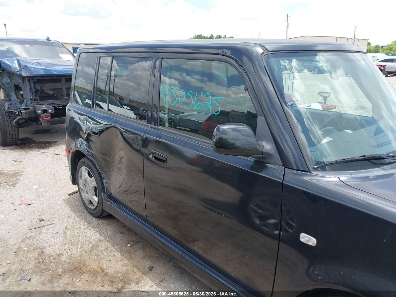 2005 SCION XB · 6/11
