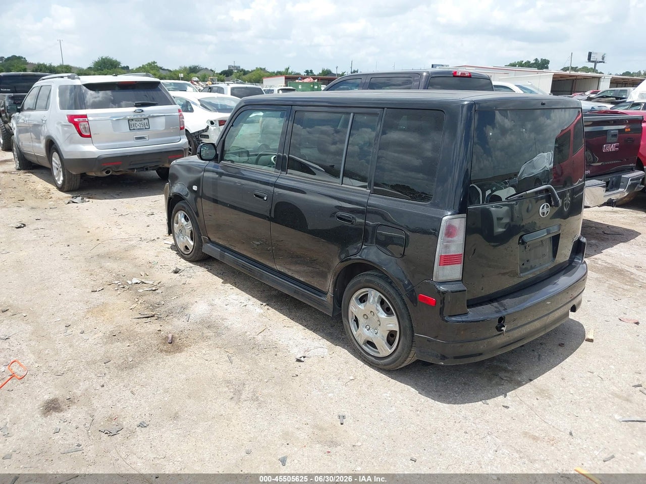 2005 SCION XB · 3/11