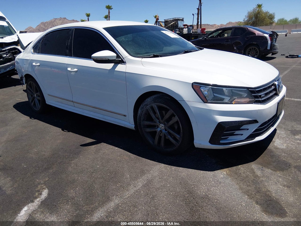 1VWAT7A33GC****** · 2016 VOLKSWAGEN PASSAT 1.8T R-LINE