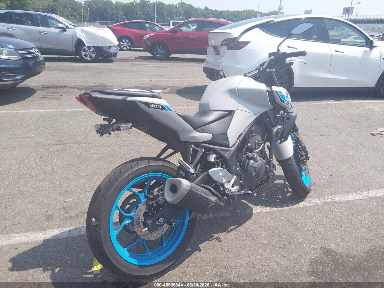 2025 YAMAHA MTN320 A · 4/11