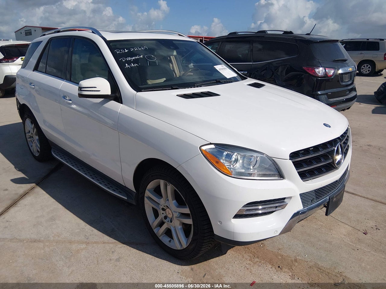 4JGDA5JB0FA****** · 2015 MERCEDES-BENZ ML 350