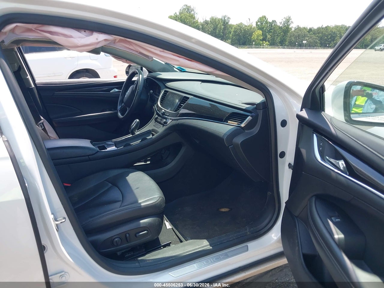 2017 BUICK LACROSSE ESSENCE · 5/11