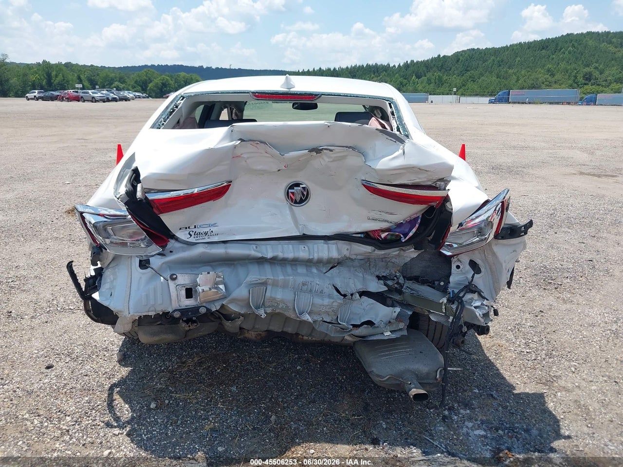 2017 BUICK LACROSSE ESSENCE · 6/11