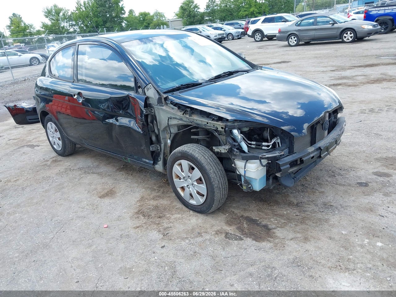KMHCM3AC8BU****** · 2011 HYUNDAI ACCENT GS