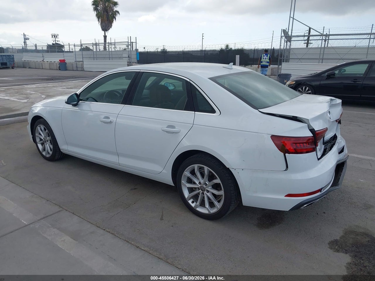 2019 AUDI A4 40 PREMIUM/40 TITANIUM PREMIUM · 3/11