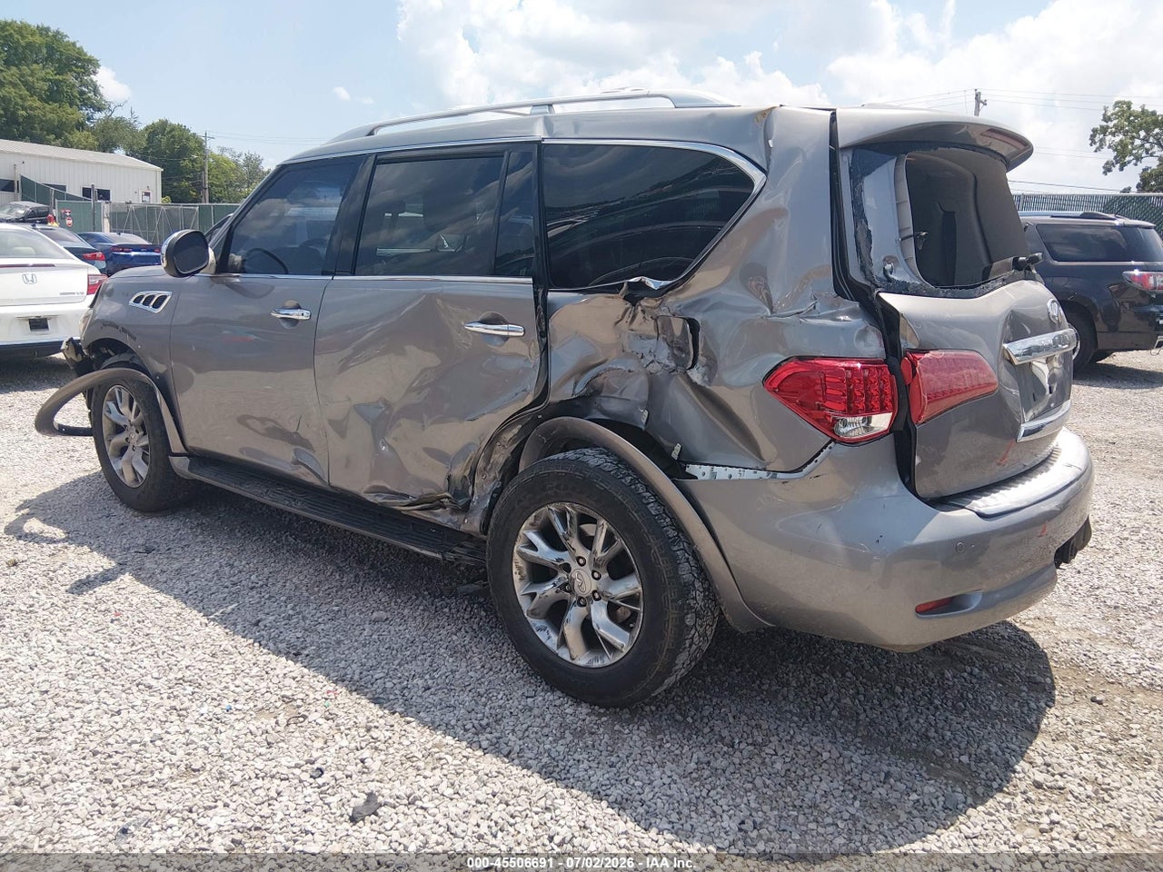 2012 INFINITI QX56 · 3/11