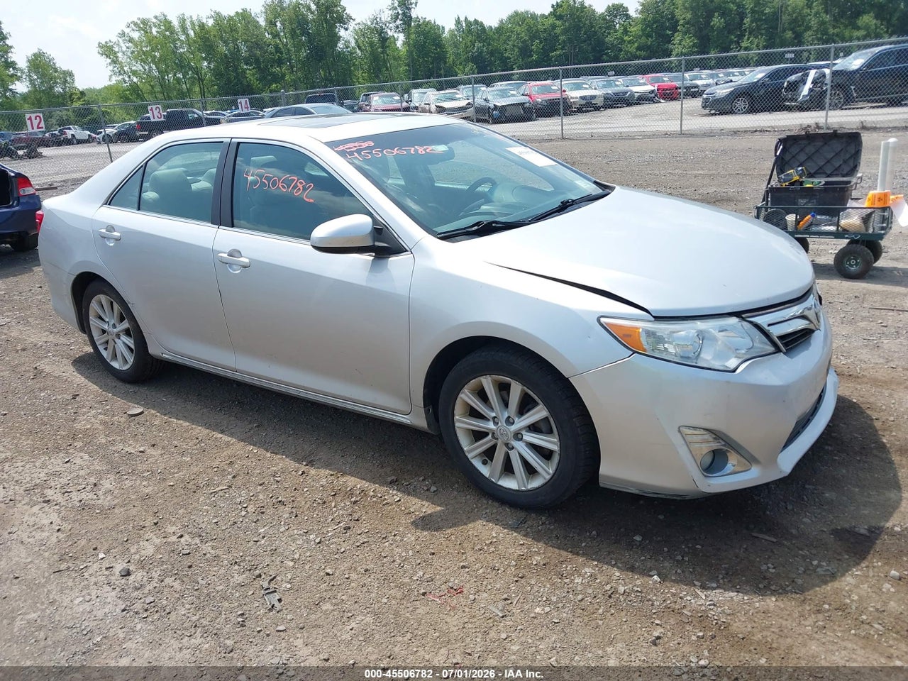 4T4BF1FK0DR****** · 2013 TOYOTA CAMRY XLE